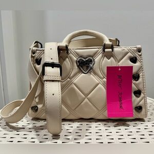 NWT Betsey Johnson Ivory Quilted Heart Satchel